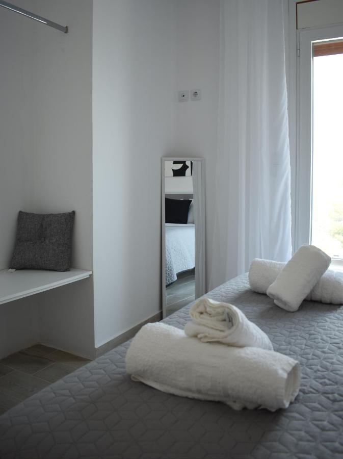 Appartement Nera'S View à Epidaurus Extérieur photo